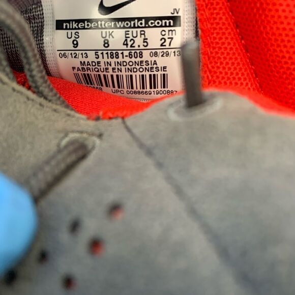 Nike Men's Roshe Run One Red/Grey Sz US 9 511881-608 Running Shoes - Picture 8 of 8